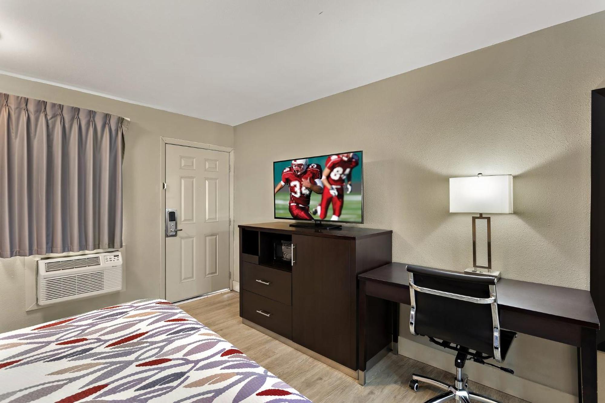 Red Roof Inn Redding Exterior foto