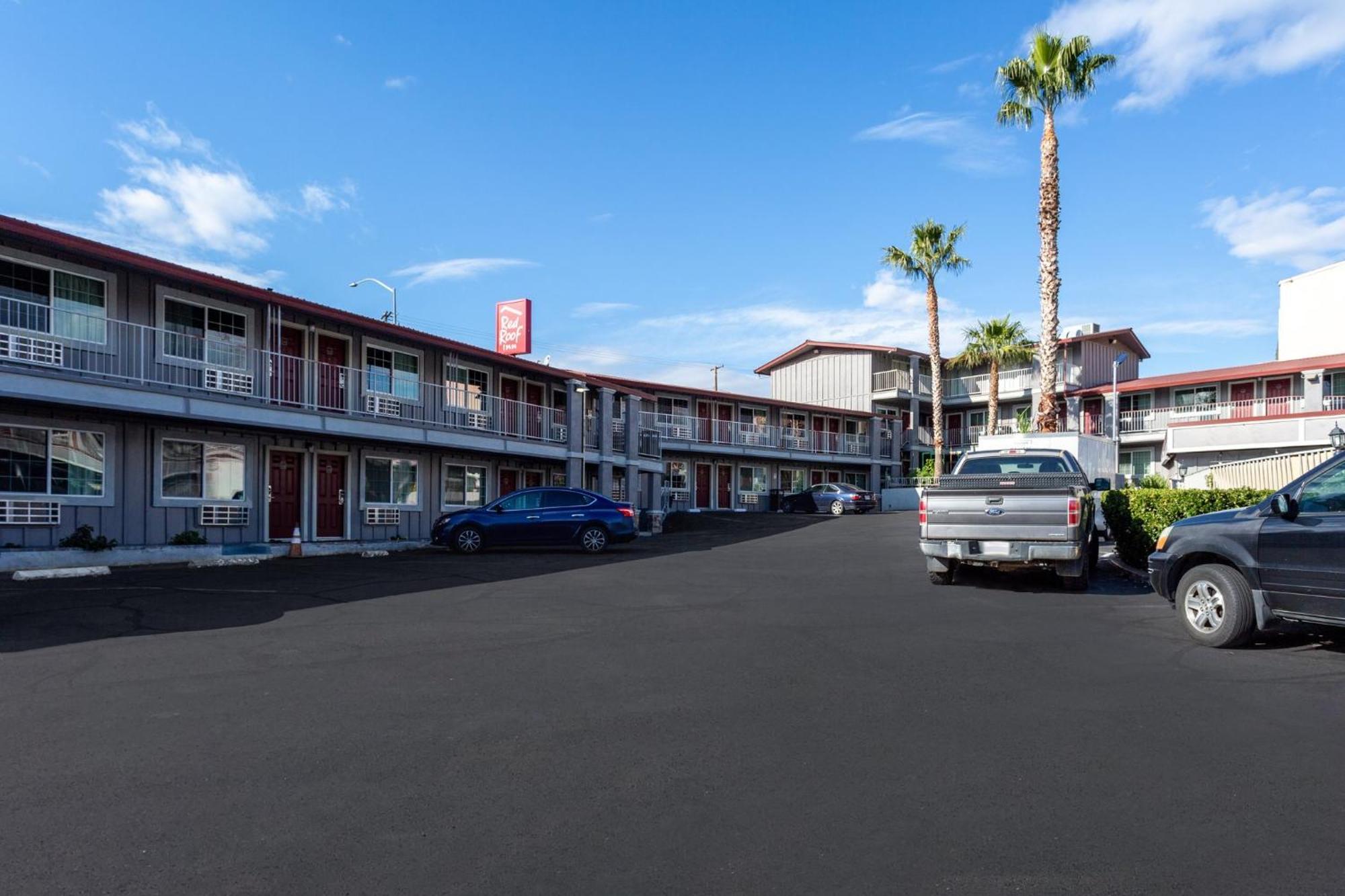 Red Roof Inn Redding Exterior foto